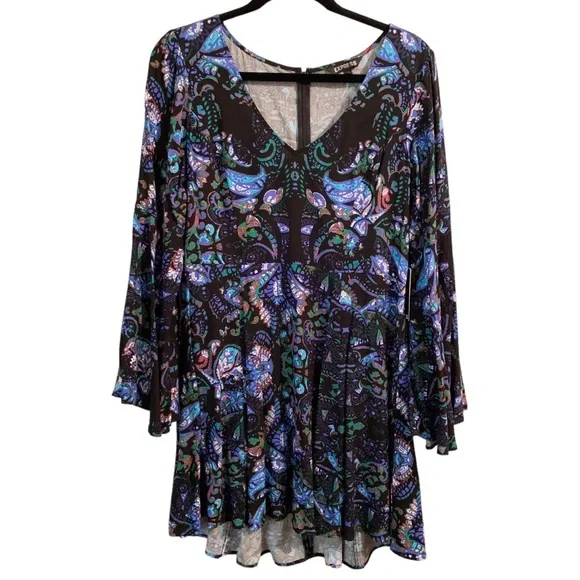 Express | Dresses | Nwt Express Paisley Bell Sleeve Fit And Flare Dress |  Poshmark